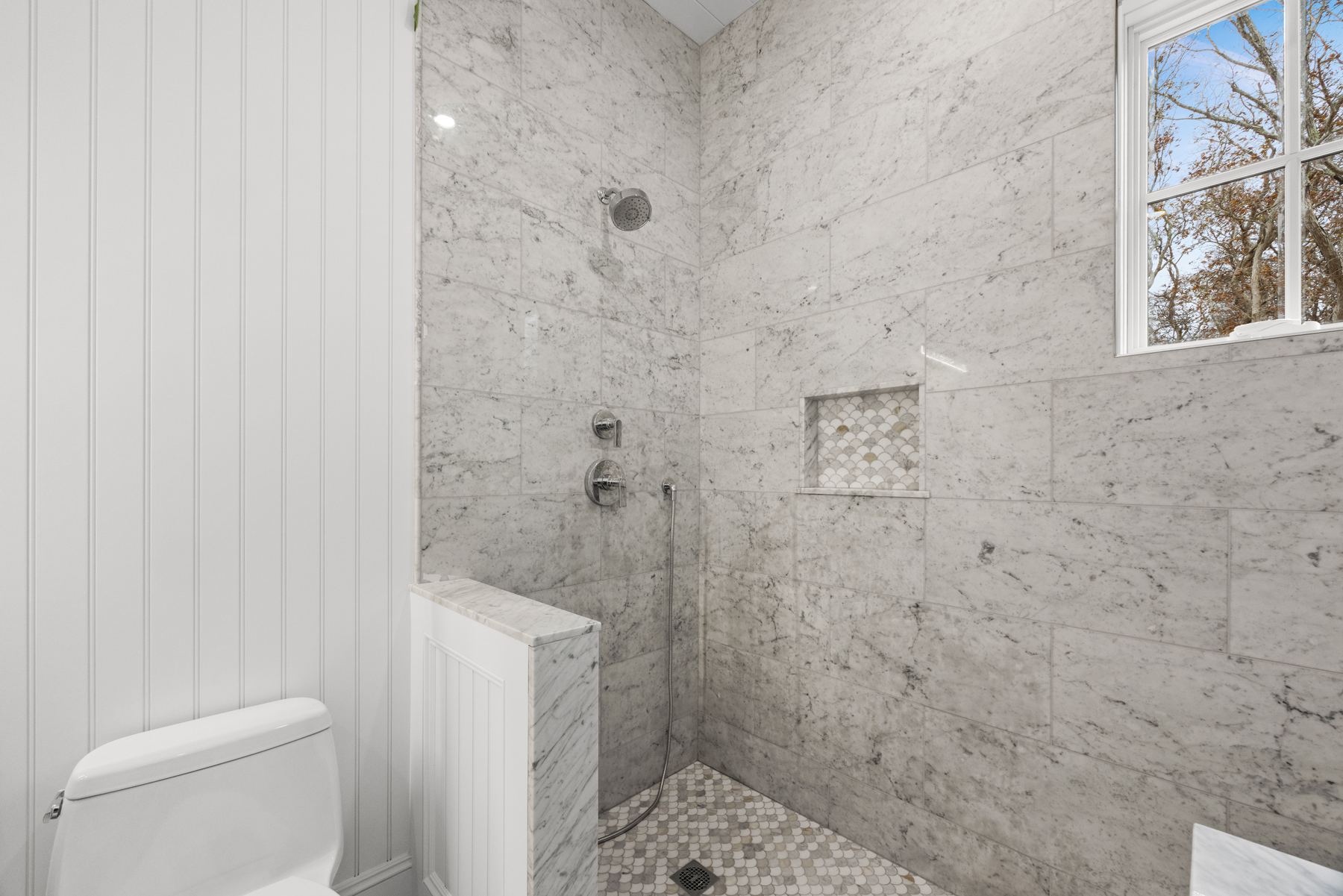 14 Trapps Pond Rd — The Morgan